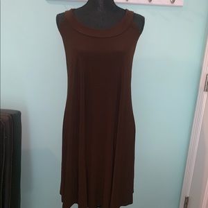 Brown dress
